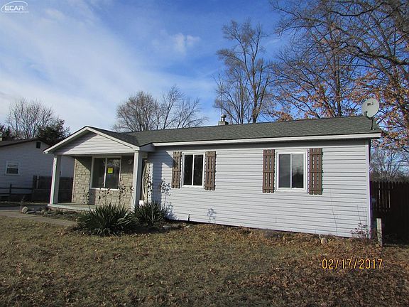 3rd image of 328 Fairfield Ave