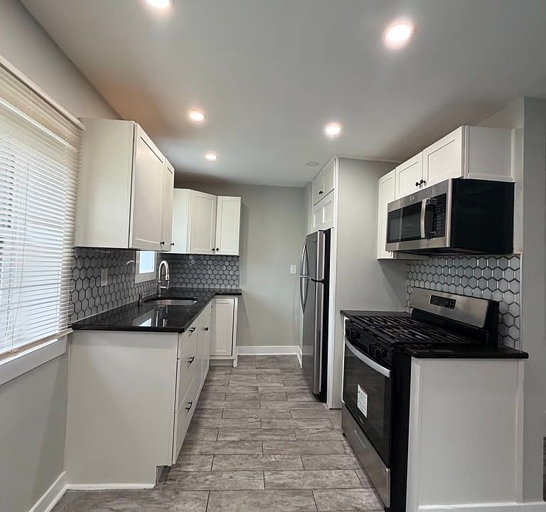 1st image of 155 W Main St #1