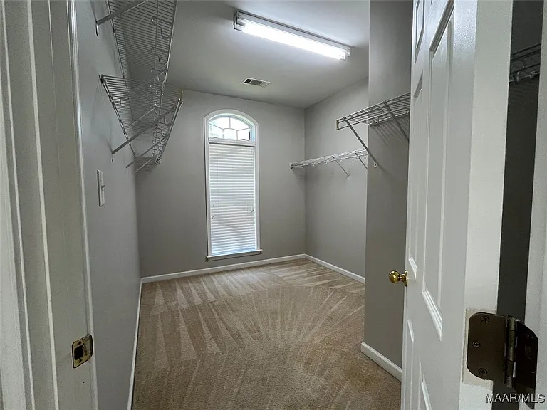 704 Emerald Dr — Photo 19