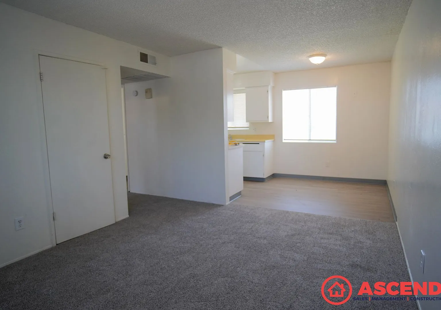1849 Golden State Ave — Photo 2