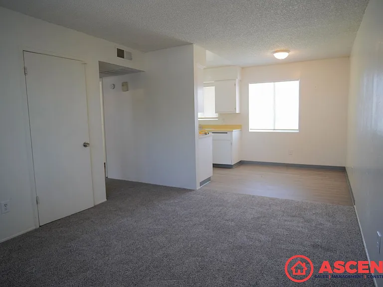 1849 Golden State Ave — Photo 10