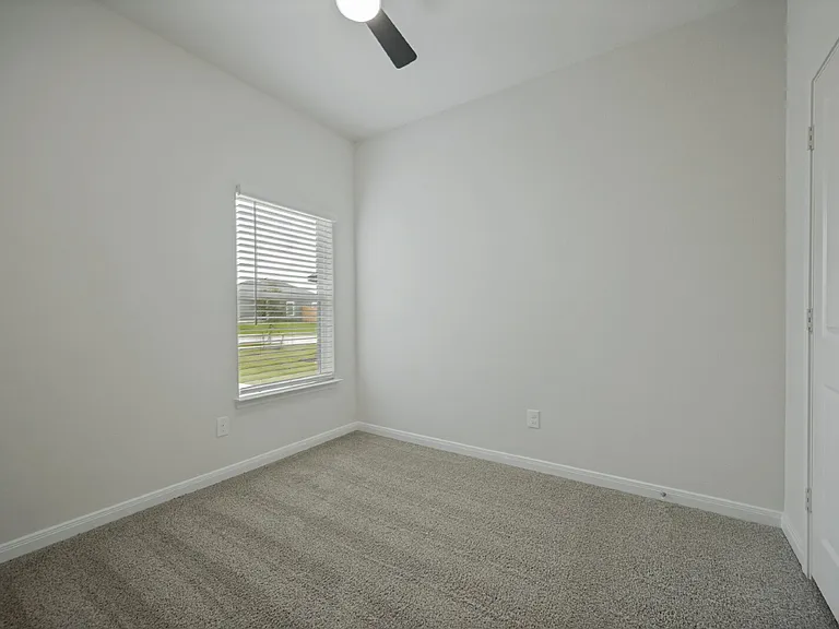8213 White Wolf Trl — Photo 20