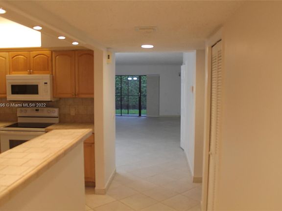 5th image of 16541 Blatt Blvd APT 103