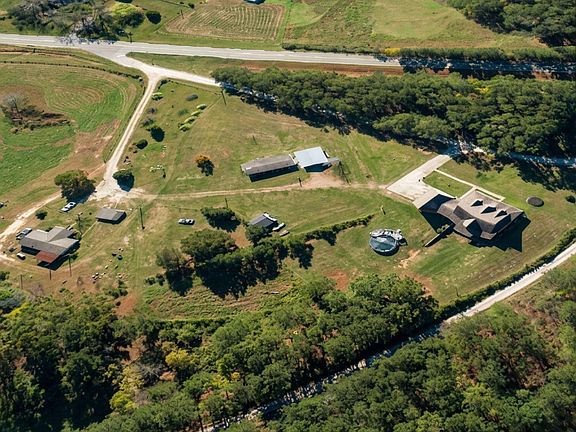 2nd image of 0 John Henry Cir