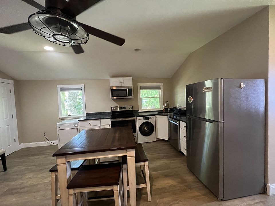 1st image of 77 Wildwood Ave #3