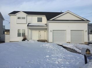 1940 Pinta Ct, Toms River, NJ 08753