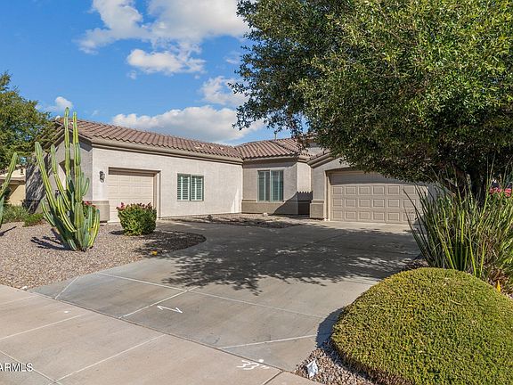 4th image of 42050 W PALMYRA Court