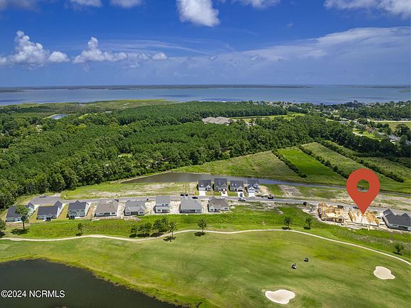 3rd image of 109 Windswept Lane
