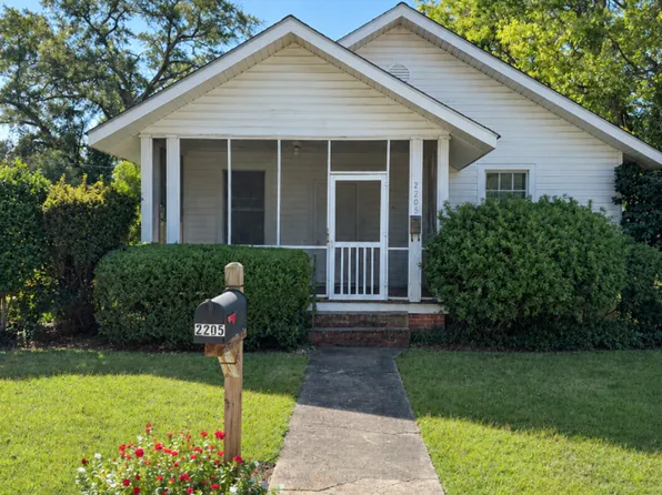 2205 2nd Ave, Opelika, AL 36801