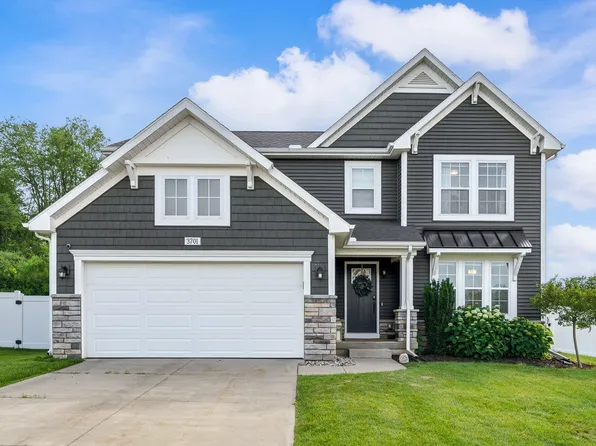3701 Taunton Trl, Portage, MI 49024