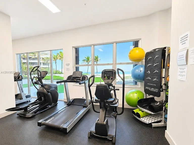 5200 N Ocean Dr #1105 — Photo 24