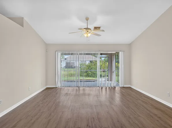 3300 70th St W, Lehigh Acres, FL 33971