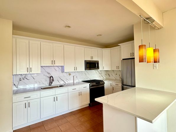 1820 Unionport Rd #3