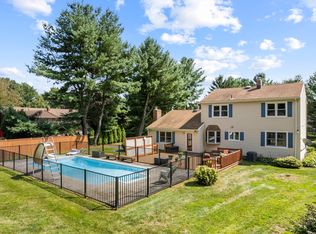 25 Flintlock Rd, North Haven, CT 06473