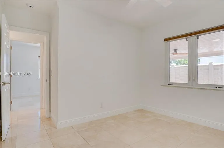 500 SW 51st Ct #1 — Photo 61