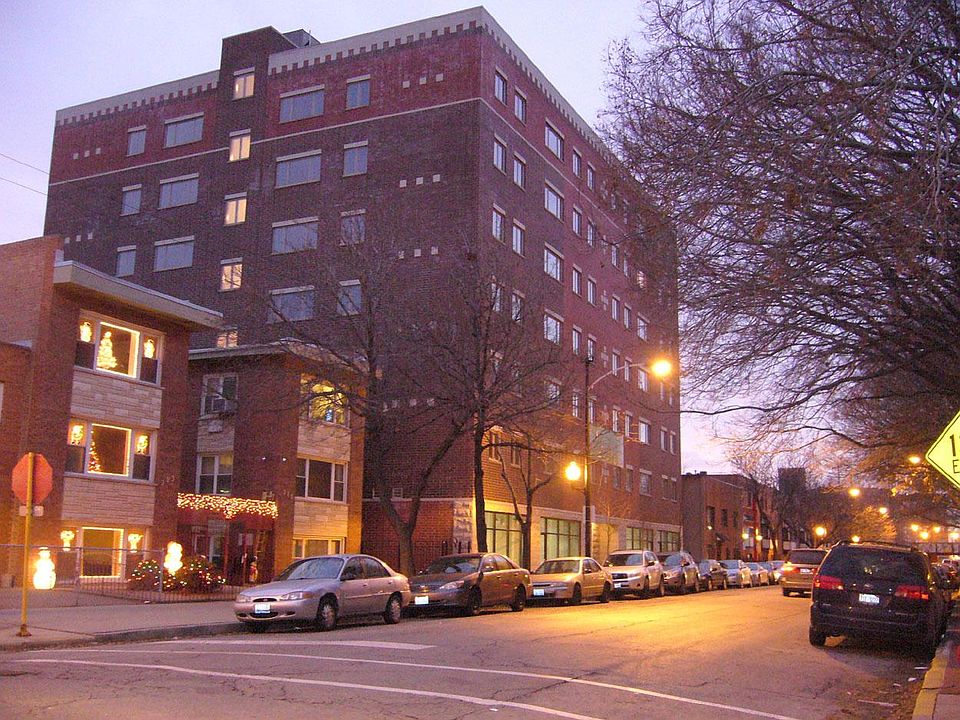 1st image of 313 W 23rd St #404