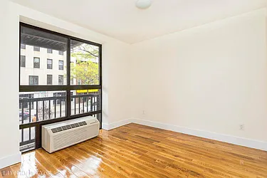 Rented by Living New York