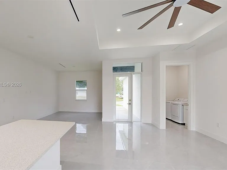 6050 Stratton Rd — Photo 8