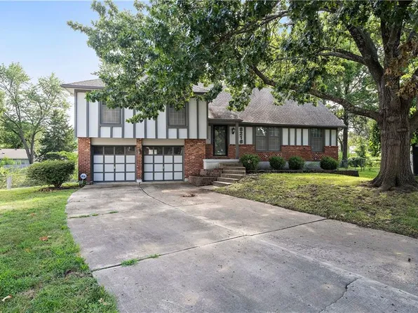 8216 Kentucky Ave, Raytown, MO 64138