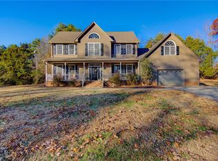 338 Sapphire Valley Dr, Winston Salem, NC 27107