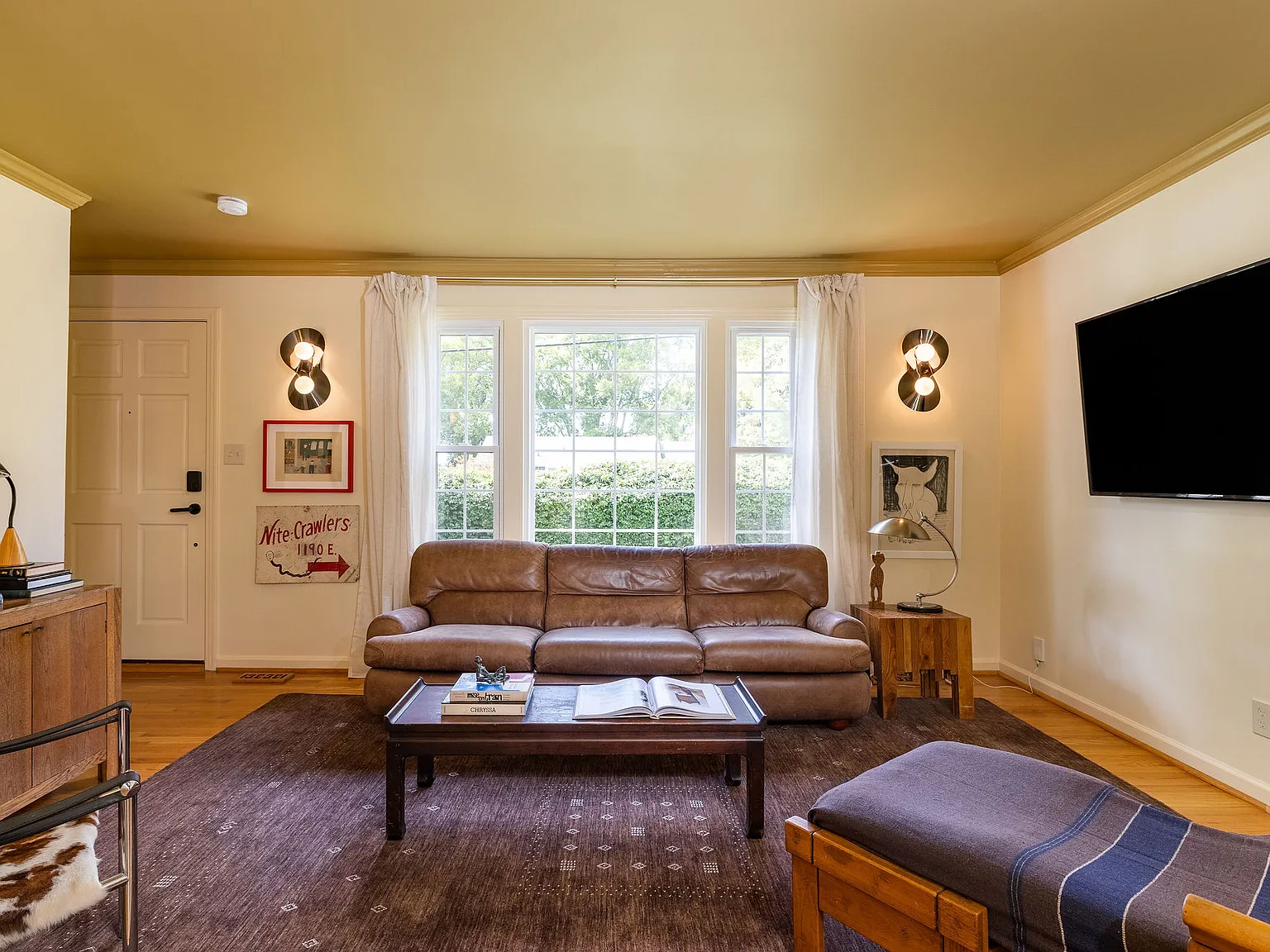 3110 Southlake Dr — Photo 2