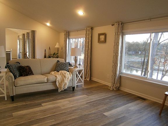 Living room water view