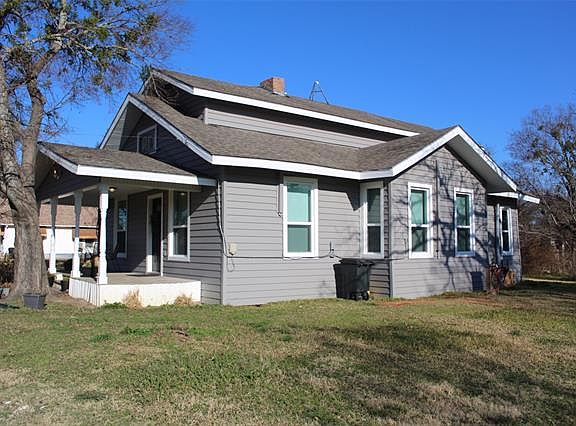 2nd image of 311 S Old Walnut