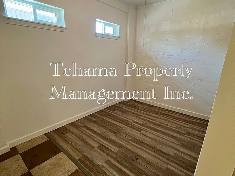 931 Rio St — Photo 6