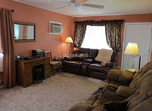 4th image of 1100 11th St E
