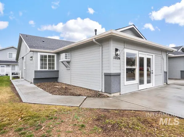 1026 E Hawaii Ave, Nampa, ID 83686