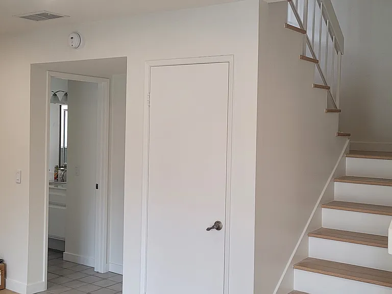 17924 Redwood Ave — Photo 17