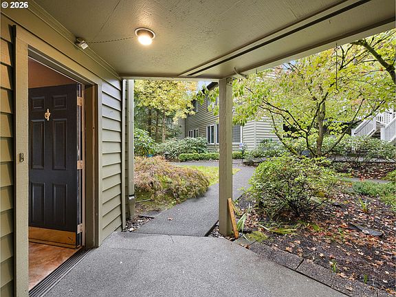 4th image of 5058 Foothills Dr Unit F