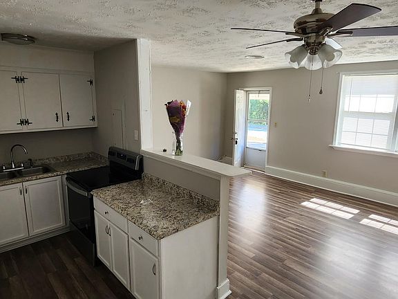3rd image of 2341 Walden Dr #1
