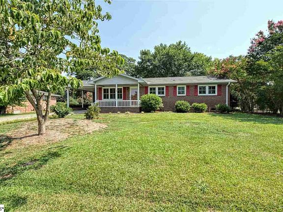 2nd image of 110 Wildrose Ln