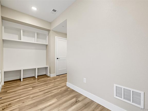 4th image of 15534 W Washburn Avenue