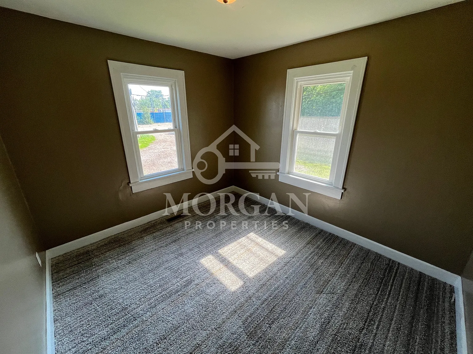 1118 E 27TH ST - - — Photo 1