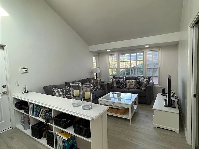 30022 Bello Pl — Photo 6