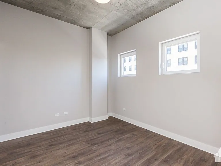 The Eagle Building - 3833 N Broadway — Photo 65