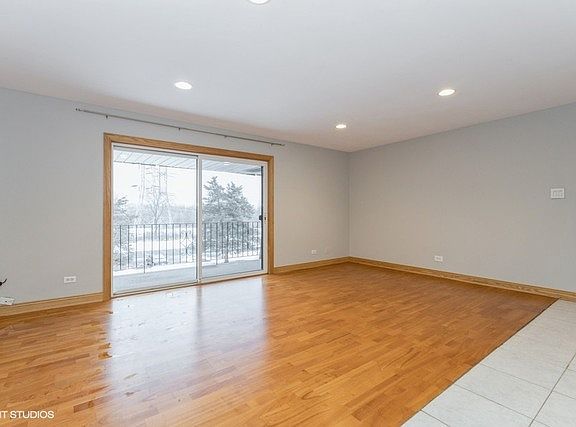2nd image of 9200 W 140th St APT 3NW
