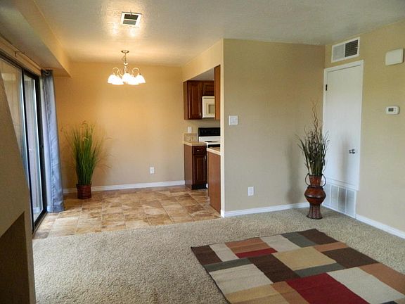 4th image of 5931 McKinney Dr NE