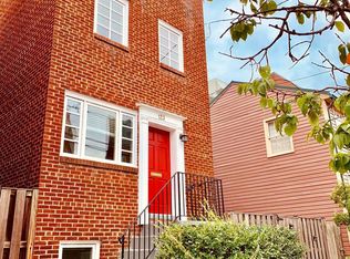 123 S West St, Alexandria, VA 22314