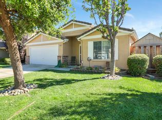 2560 Glenview Dr, Hollister, CA