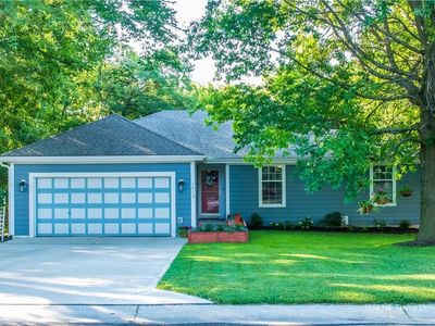 1513 NE Tawny Dr, Lees Summit, MO, 64086