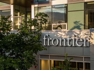 110 E 18a St NW #440, Calgary, AB T2N2G9