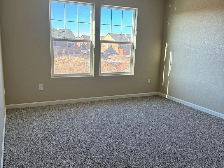 5608 Shamrock Hts — Photo 16
