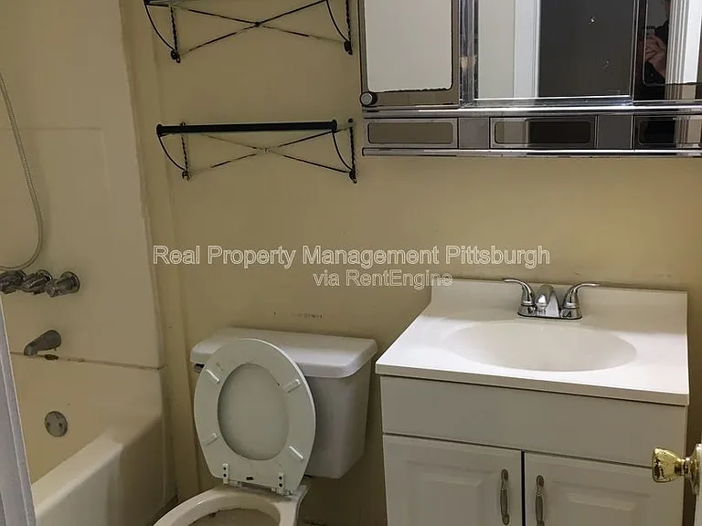 332 Lehigh Ave #1A — Photo 10