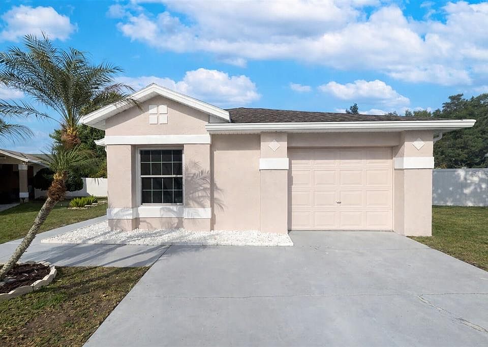 1st image of 255 CORALWOOD COURT