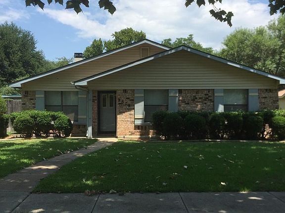 2509 Lemmontree Lane