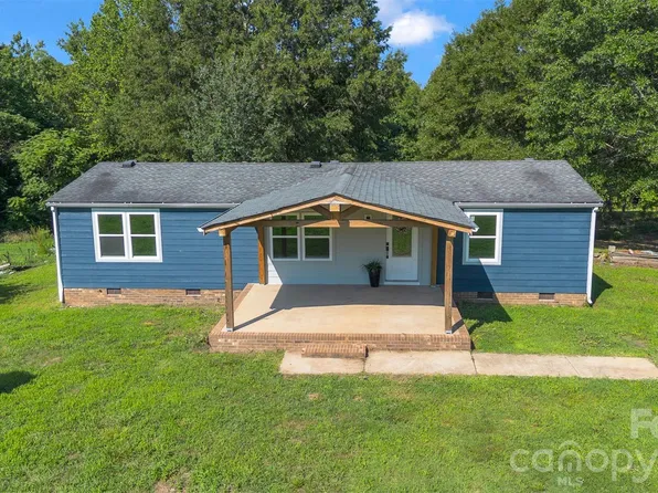 2240 Emerald Ln, Shelby, NC 28152