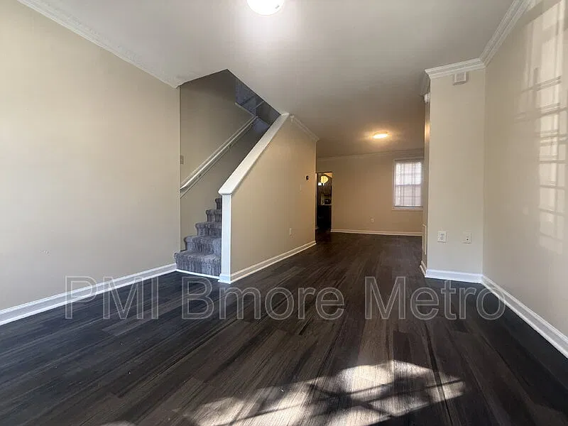 3 bed, 2.0 bath, $2,025 — Photo 1